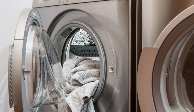 Vaskemaskiner med håndklæder i